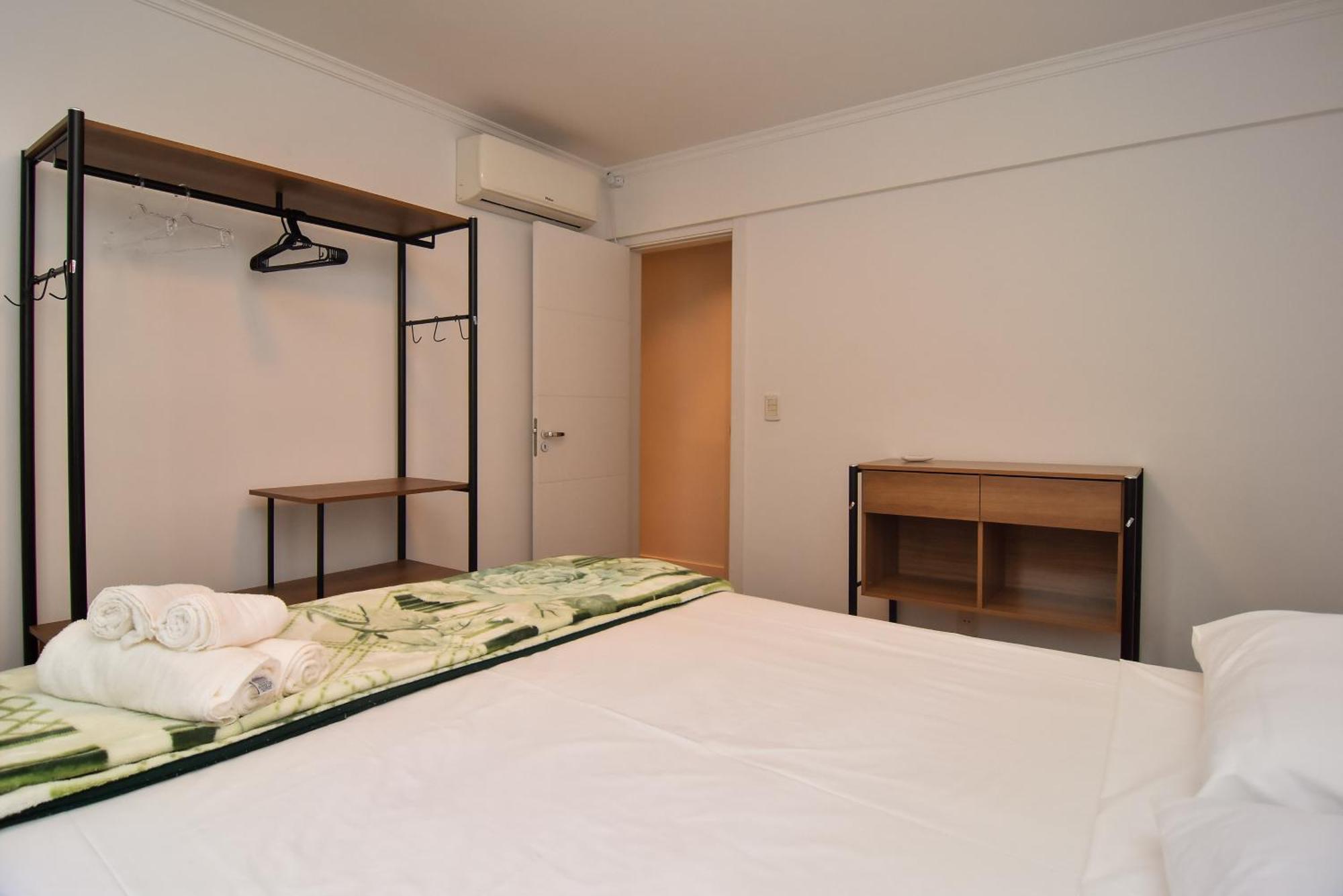 50 Mts Da Na Rua 3500, Garagem E Wi-fi P2101 Apartamento Balneario Camboriu