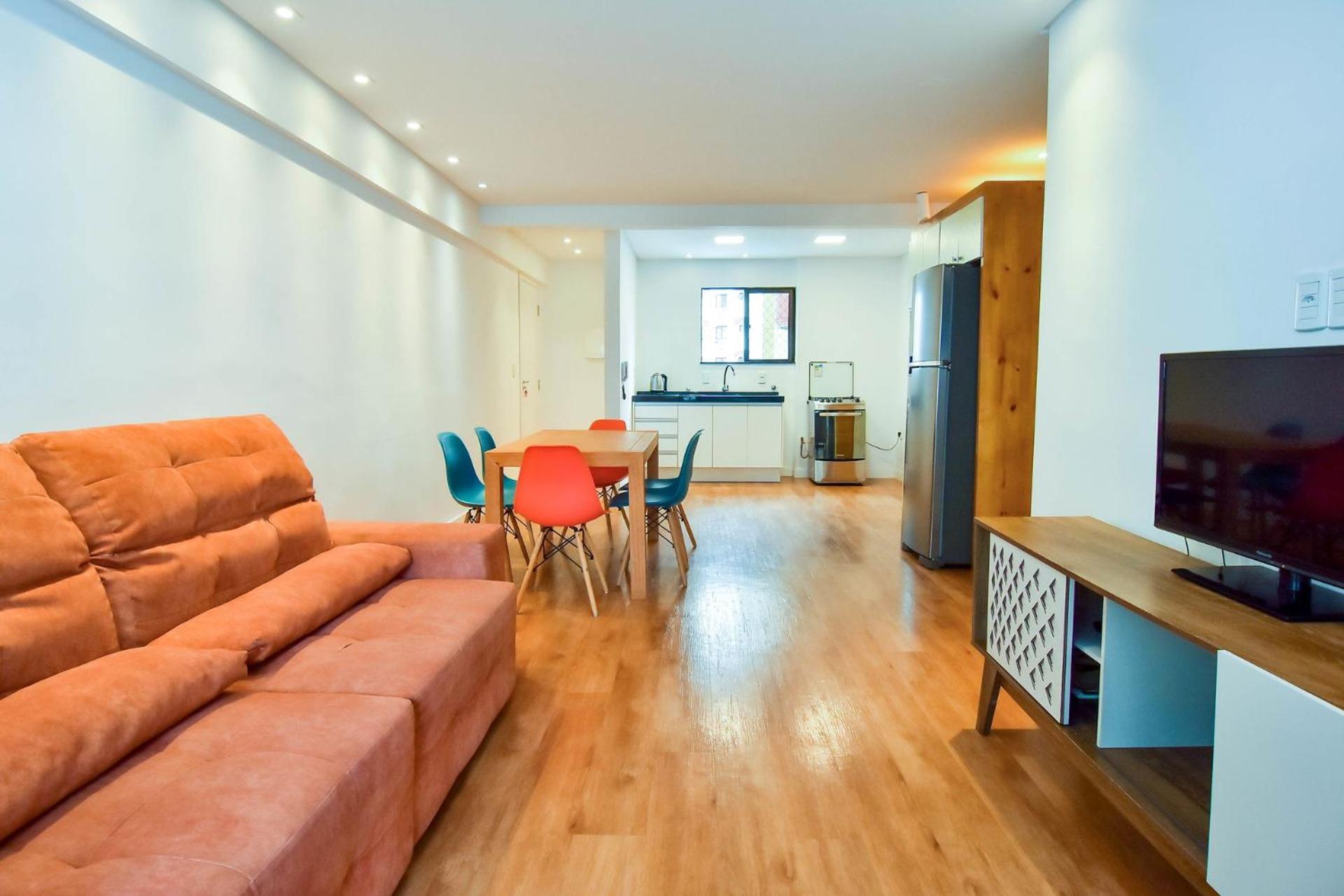 50 Mts Da Na Rua 3500, Garagem E Wi-fi P2101 * Balneario Camboriu